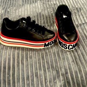 Moschino platform sneakers